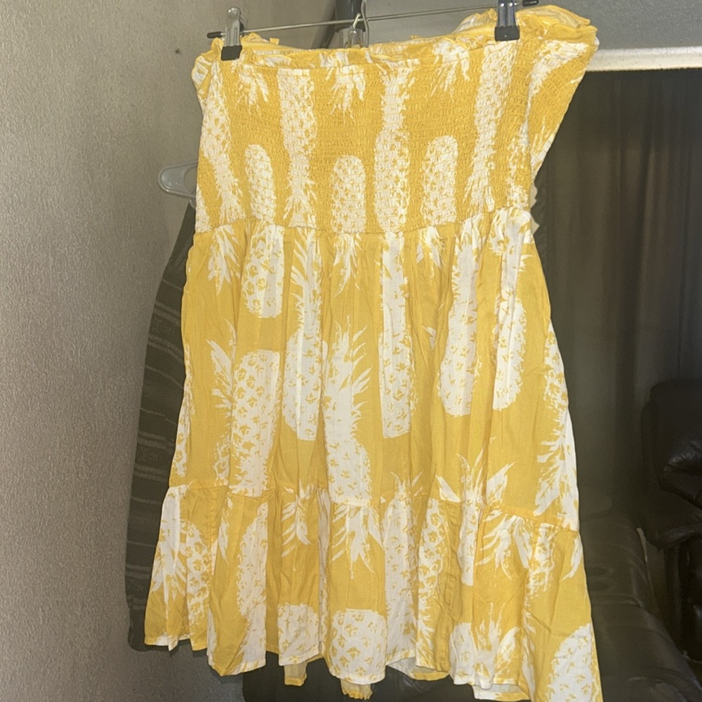 Anthropologie Yellow and White midi dress - Picture 2 of 5